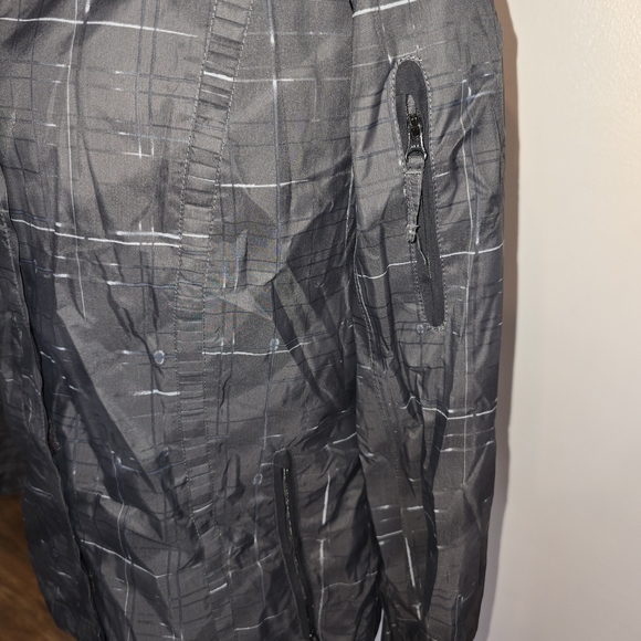 Columbia Charcoal Performance Jacket - Picture 3 of 6